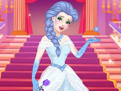 Play Ice Princess Dress Up online